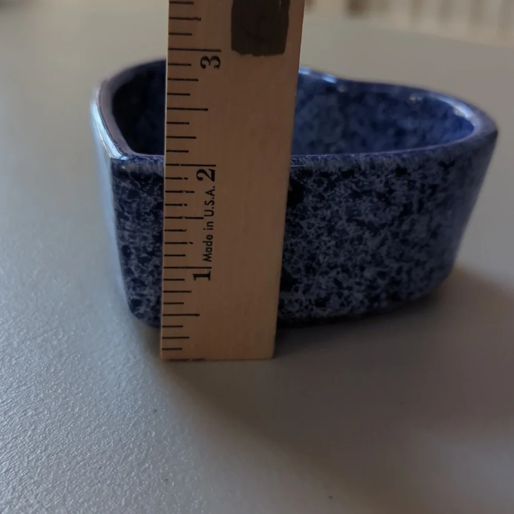 Coche stoneware by Eurogres vintage blue speckled heart and round mini c…